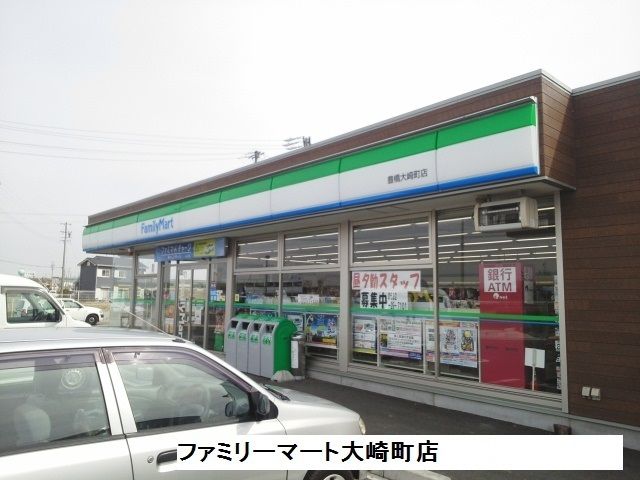 近くのコンビニまで1,200m（徒歩15分）