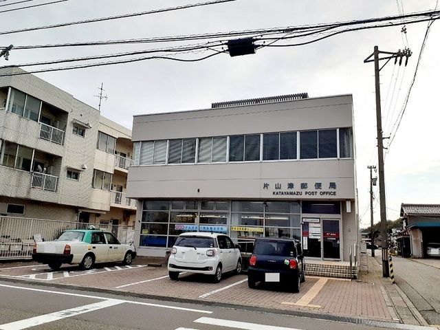 近くの片山津郵便局まで1,700m(徒歩22分)