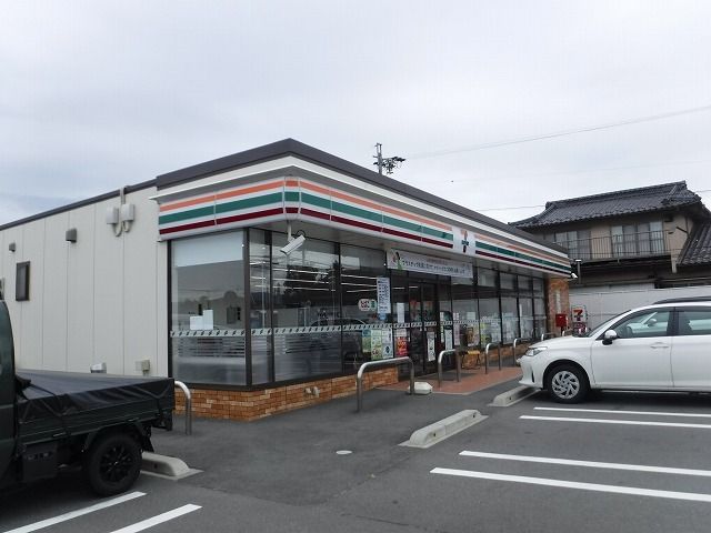 近くのセブンイレブン 安曇野豊科店まで600m(徒歩8分)