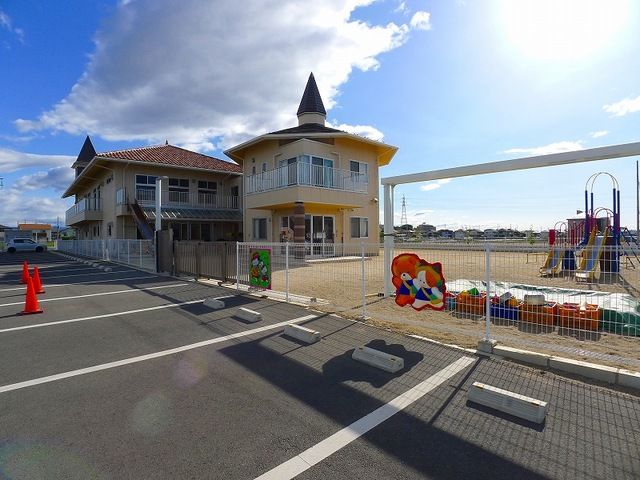 近くのつくし保育園まで950m(徒歩12分)