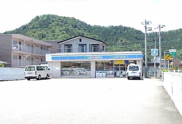 近くのローソン都留田野倉店まで230m（徒歩3分）