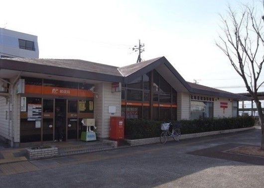 近くの北鴻巣駅前局まで1,060m(徒歩14分)