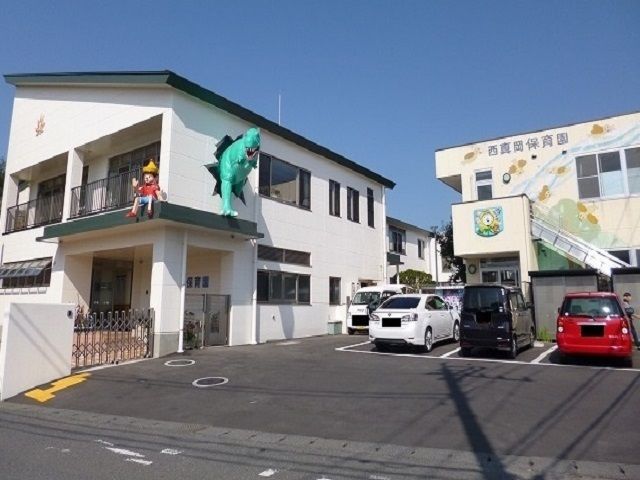 近くの西真岡保育園まで800m（徒歩10分）
