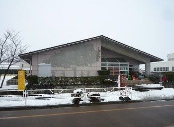近くの小池保育園まで1,300m(徒歩17分)