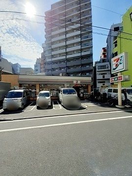 近くのセブンイレブン豊島駒込1丁目まで98m(徒歩2分)