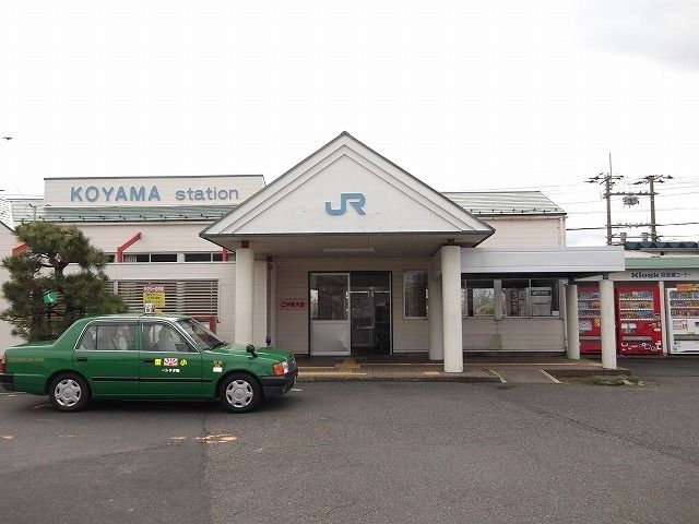 近くの駅まで2,000m（徒歩25分）