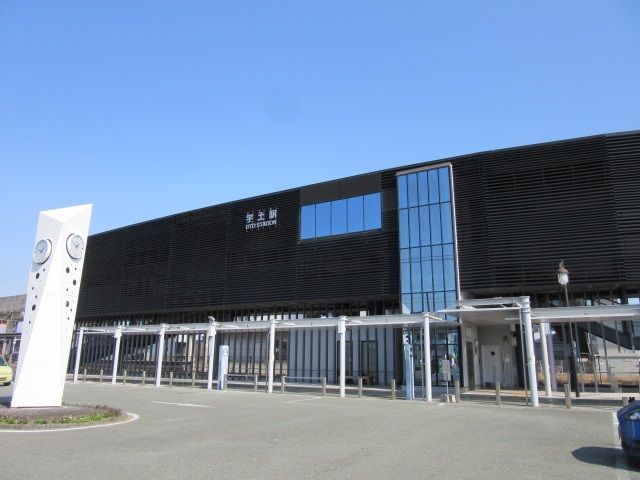 近くの宇土駅まで3,300m(徒歩42分)