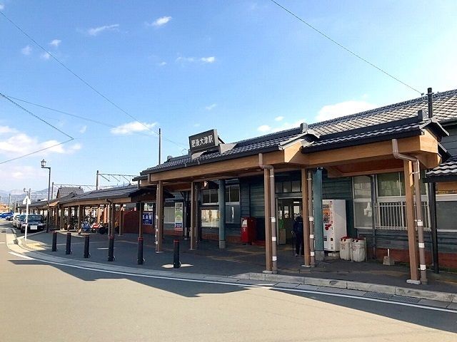 近くの肥後大津駅まで2,200m（徒歩28分）