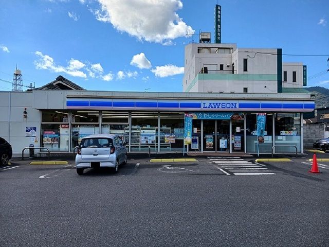 近くのローソン福山新涯町三丁目店まで350m(徒歩5分)