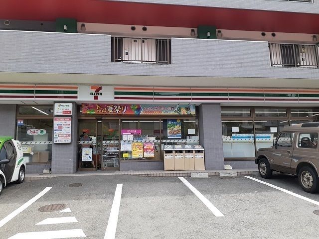 近くのセブンイレブン川崎百合丘店まで350m(徒歩5分)