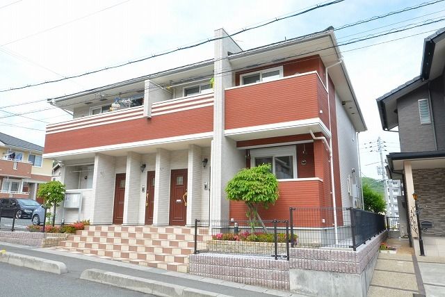 シャロットⅡ番館の外観画像