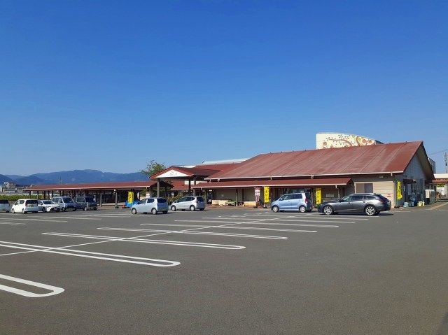 近くのにじの耳納の里まで420m(徒歩6分)