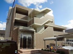 モン・リヴィエールの外観画像