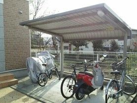 駐輪場が至近
