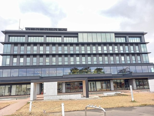 近くの大館市役所本庁舎まで2,076m（徒歩26分）