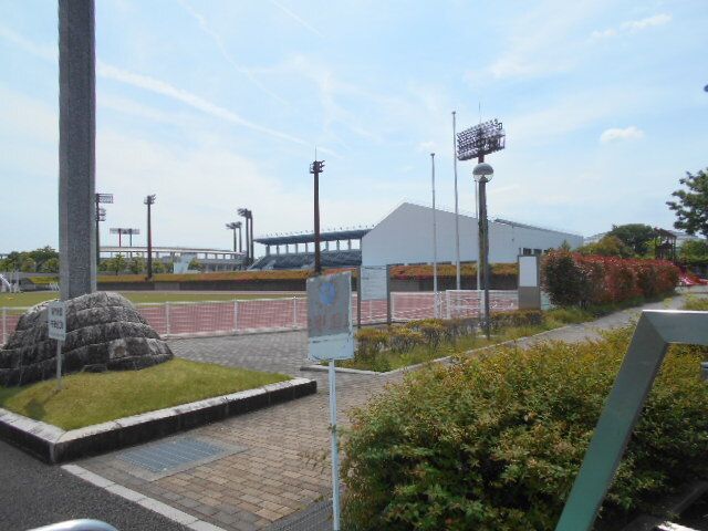 近くの施設まで160m（徒歩2分）