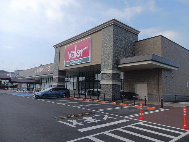 近くのバローまで1,800m(徒歩23分)