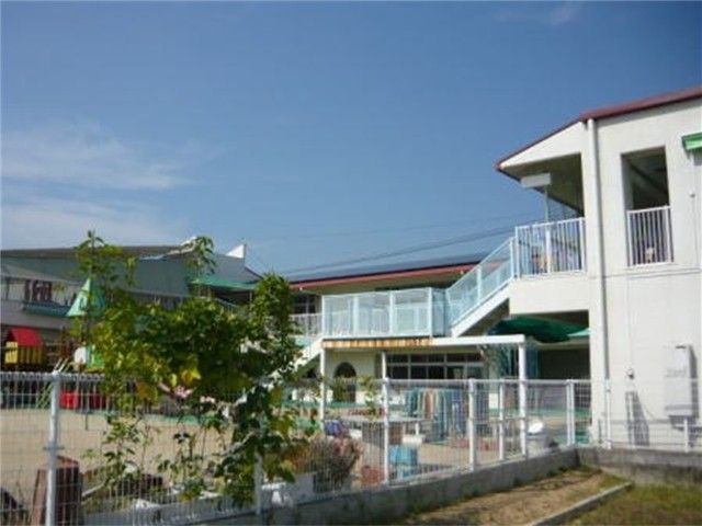 近くの富田保育園まで190m（徒歩3分）