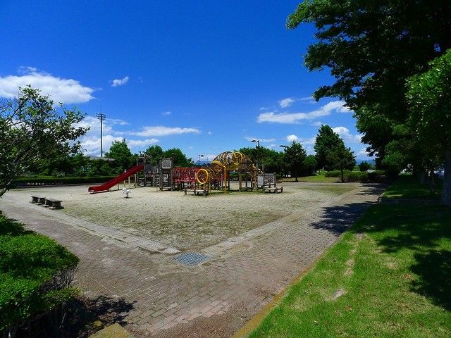 近くの世良田公園まで1,500m(徒歩19分)