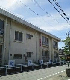 近くの桜町保育園まで600m（徒歩8分）
