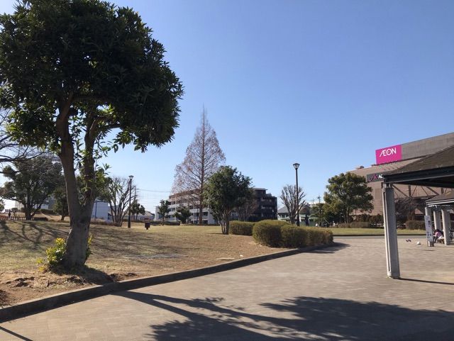 近くの東久保中央公園まで350m（徒歩5分）