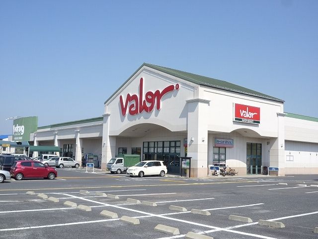 近くのバローまで1,300m（徒歩17分）