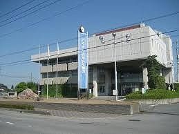 近くの川本総合支所まで350m(徒歩5分)