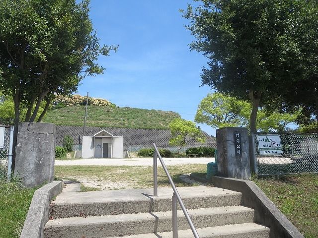 近くの門前公園まで2,100m(徒歩27分)