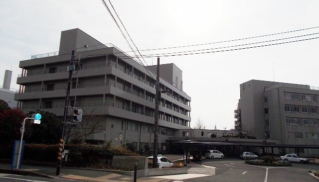 近くの横須賀市民病院まで793m（徒歩10分）