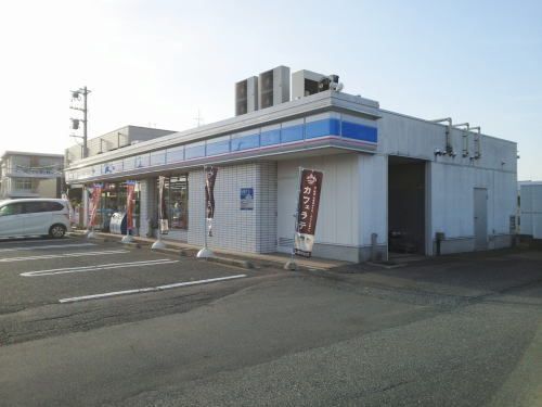 近くのローソン 丸岡寅国店まで800m(徒歩10分)