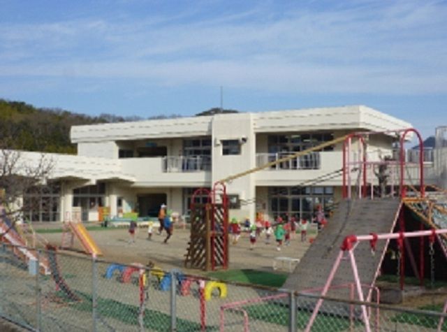 近くの玉野市立     荘内南幼稚園まで1,400m（徒歩18分）