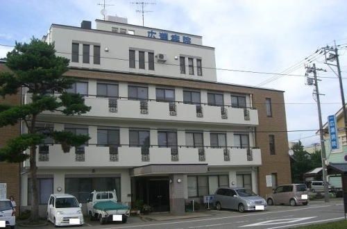 近くの広瀬病院まで600m（徒歩8分）