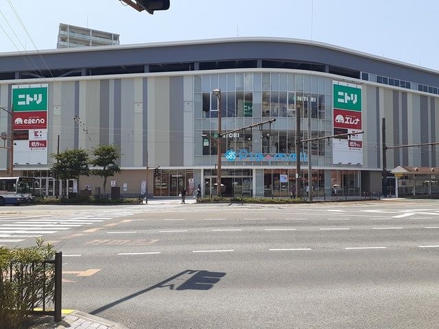 近くのプラットモール長崎まで373m(徒歩5分)