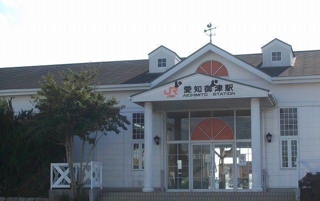 近くのJR愛知御津駅まで1,700m（徒歩22分）