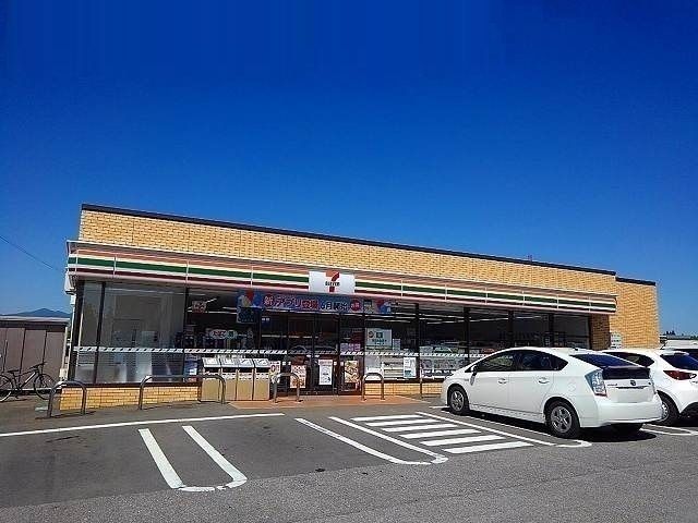 近くのセブンイレブン 御所野堤台店まで600m(徒歩8分)