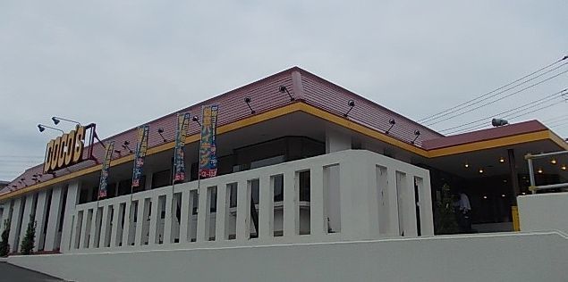 近くのココス戸塚名瀬店まで1,520m（徒歩19分）