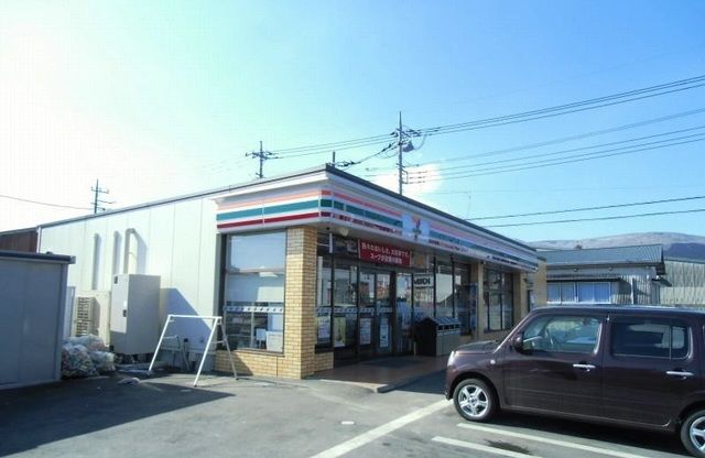近くのセブンイレブン駿東小山町須走店まで600m(徒歩8分)