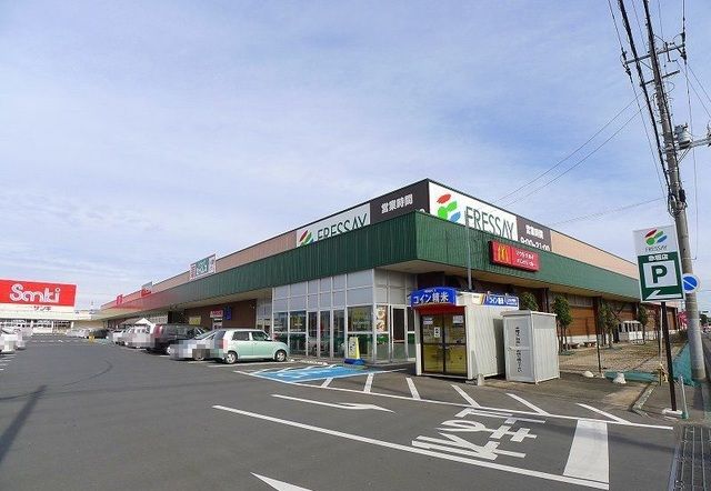 近くのフォリオ赤堀ショッピングセンタまで3,100m（徒歩39分）