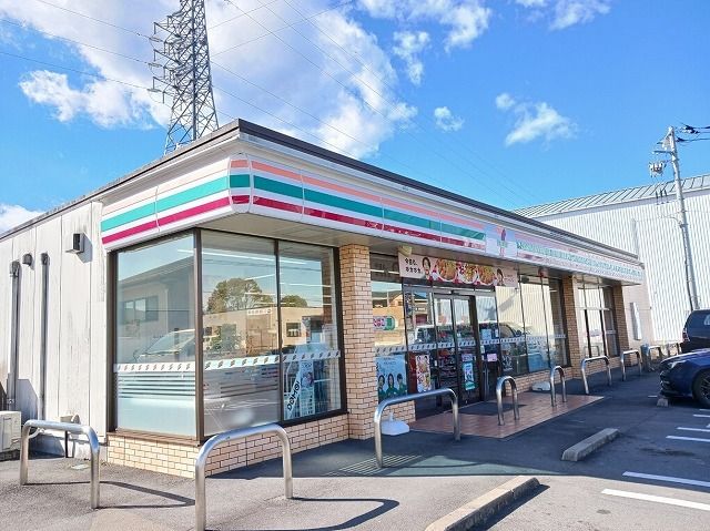 近くのセブンイレブン　富士宮三園平店まで650m（徒歩9分）