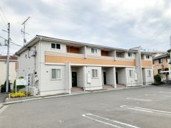 ユリエイルガーデンの外観画像