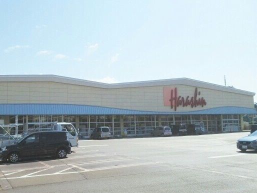 近くの原信まで1,600m（徒歩20分）