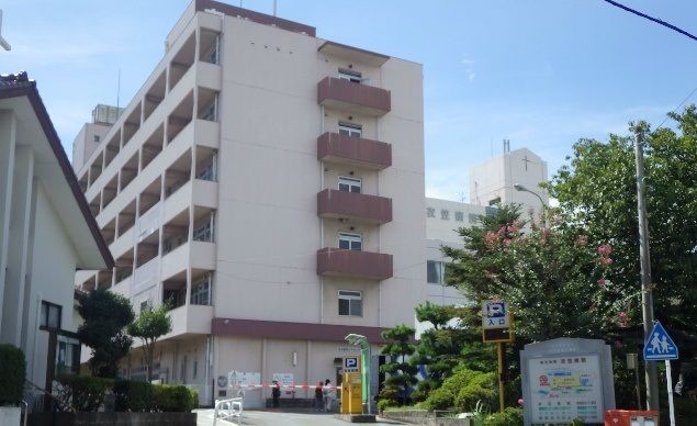 近くの衣笠病院まで705m（徒歩9分）
