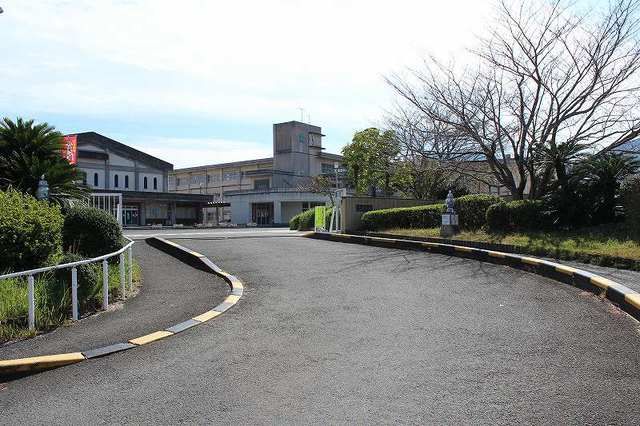 近くの小学校まで500m（徒歩7分）