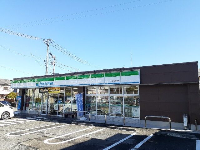 近くのファミリーマート大崎鹿島台店まで900m(徒歩12分)