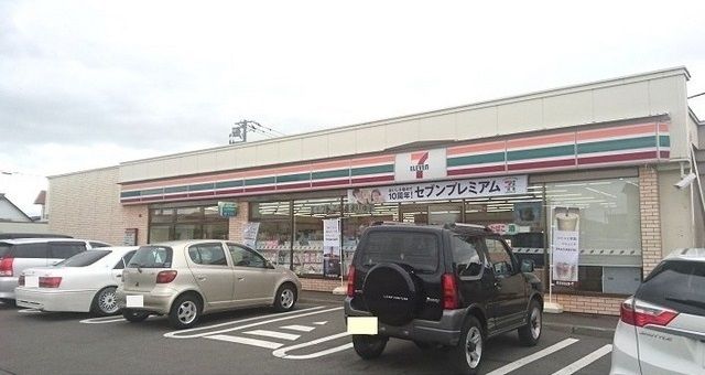 近くのセブンイレブン永山７丁目店まで400m（徒歩5分）