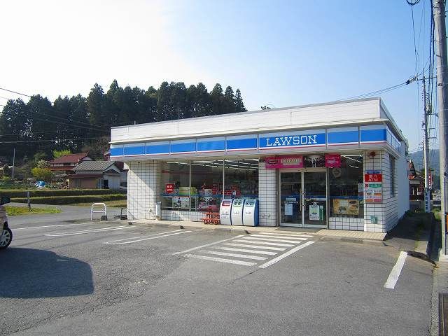 近くのローソン徳山須々万店まで900m（徒歩12分）