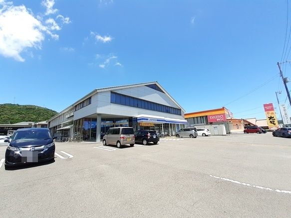 近くのローソン 四万十古津賀店まで950m（徒歩12分）