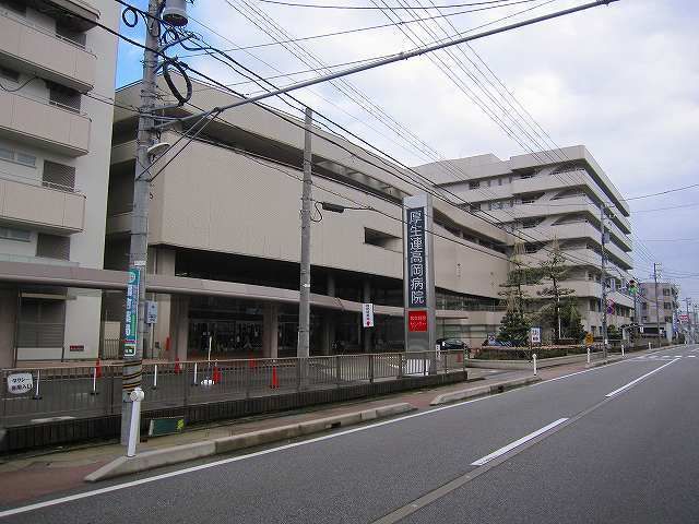 近くの病院まで500m（徒歩7分）