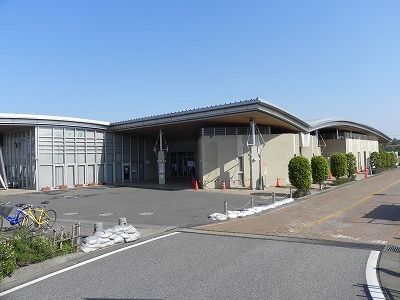 近くの道の駅しょうなん 農産物直売所まで1,100m（徒歩14分）