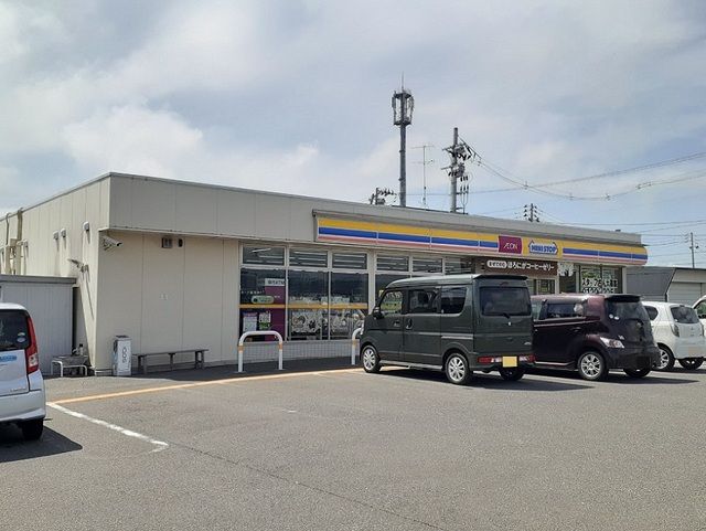近くのコンビニまで150m（徒歩2分）
